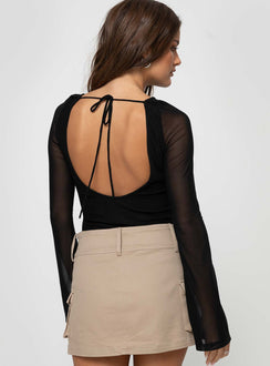 back view of model wearing Princess Polly Lukea Long Sleeve Bodysuit Black Full Sleeves 