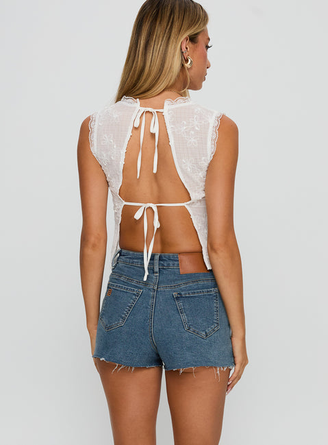 Flourish Low Rise Denim Mini Skort Light Wash