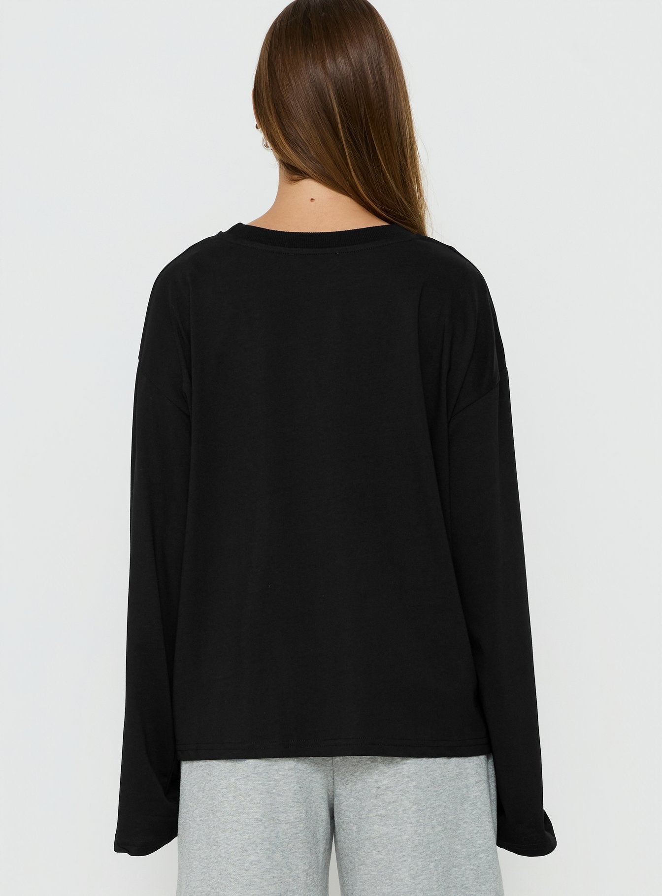 Settle Down Langarmshirt Schwarz