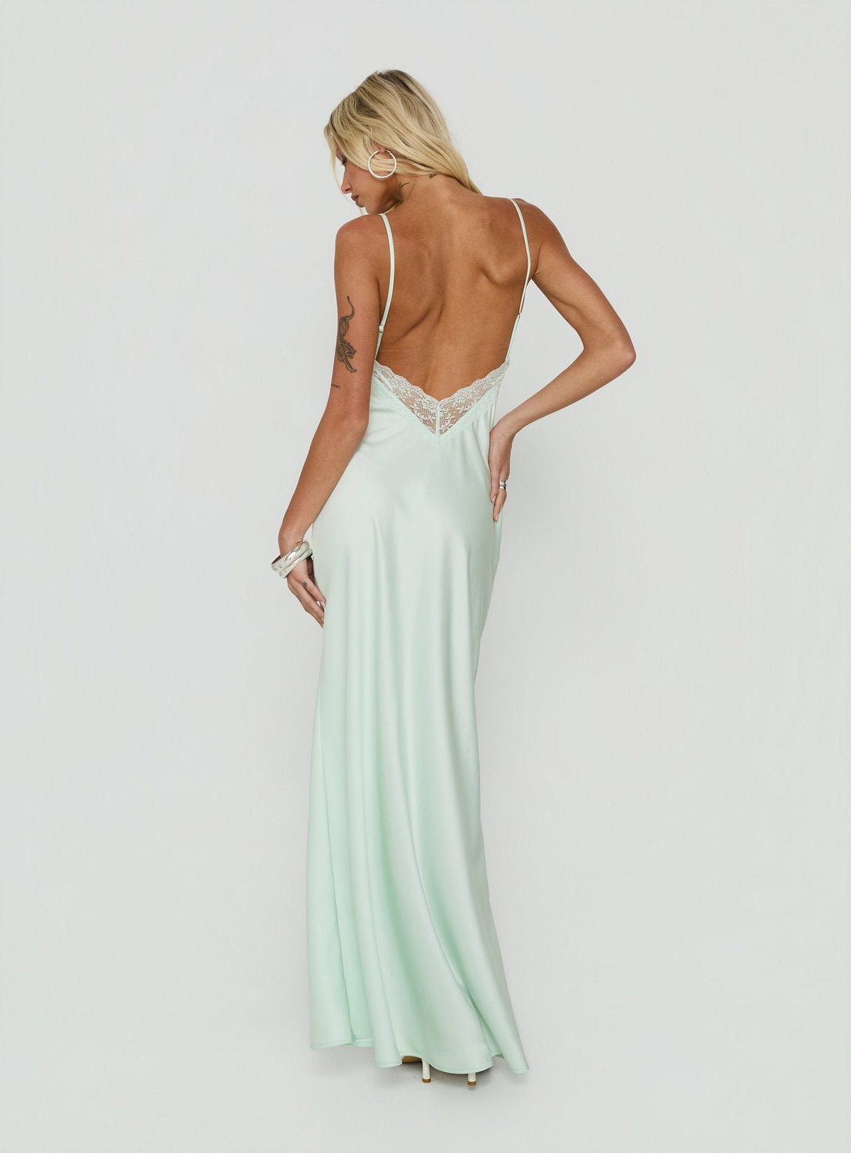 Flip A Switch Satin-Spitzen-Unterkleid Maxikleid Mint