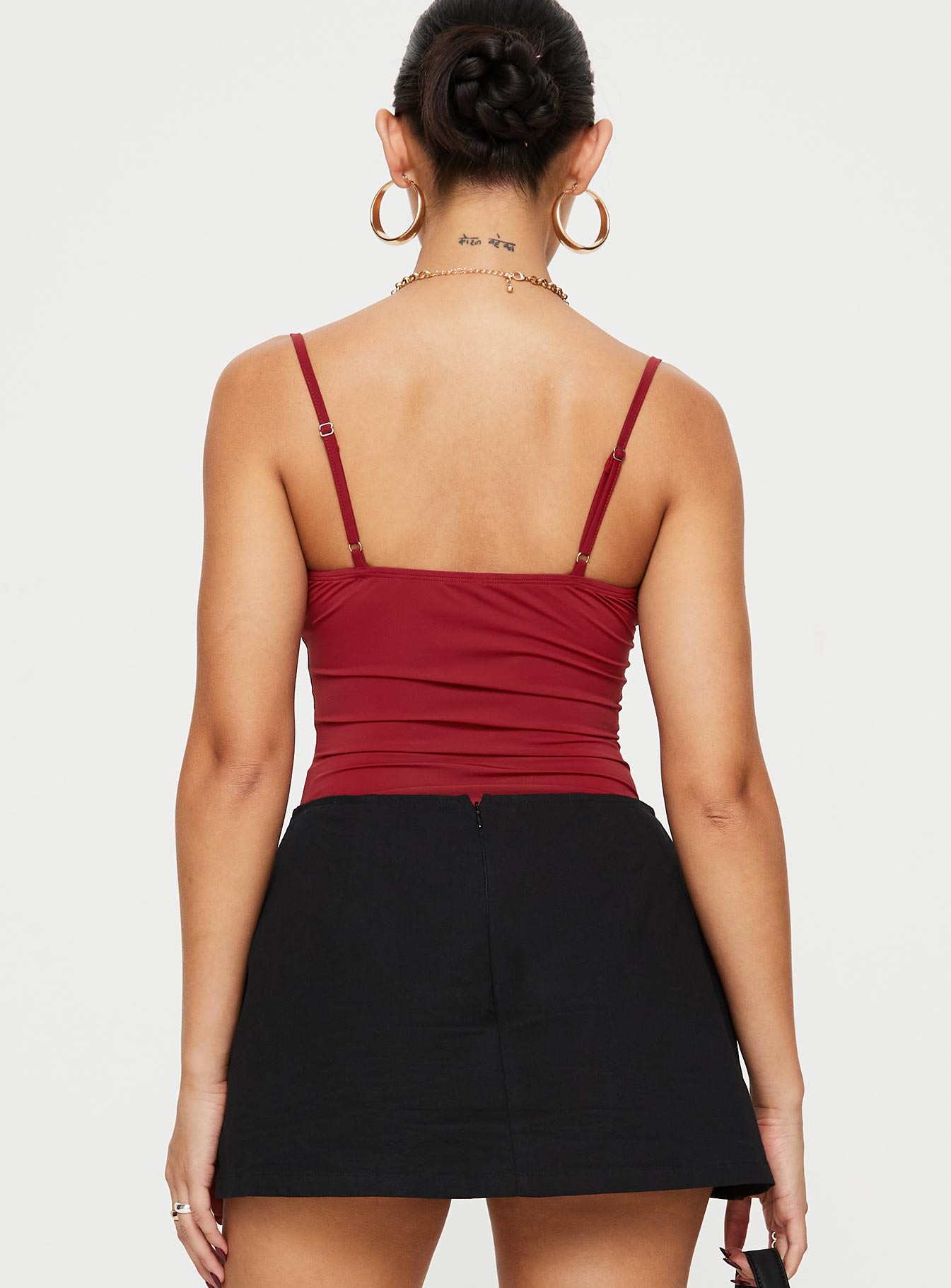 back view of model wearing Princess Polly Damsel Bodysuit Burgundy Sleeveless Sweetheart 