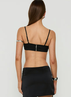 Edeniah Satin Micro Crop Top Schwarz