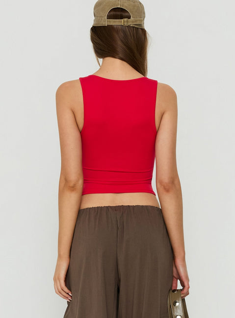 Daily Define Scoop Tank Red