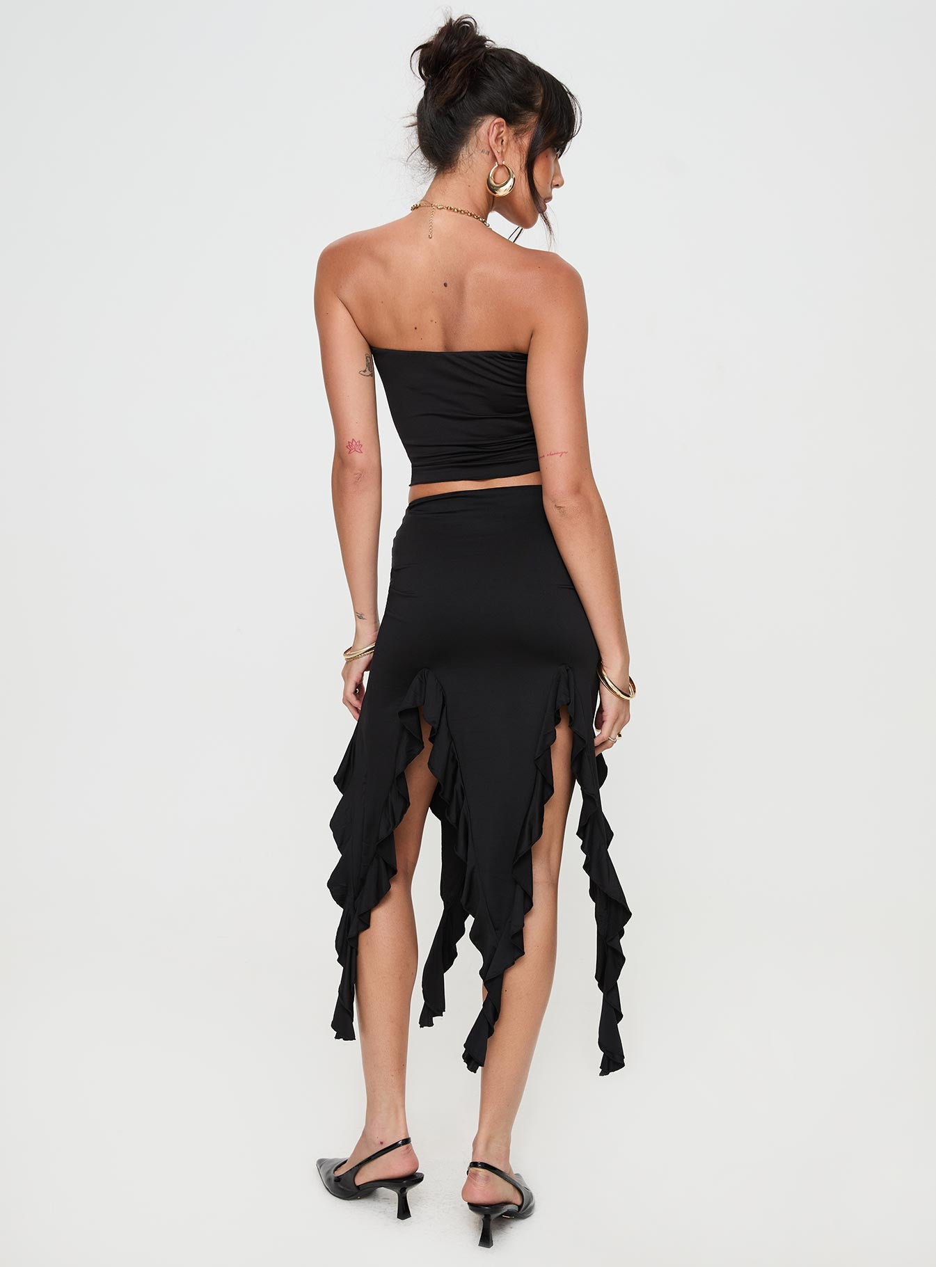 Celestia Ruffle Set Black