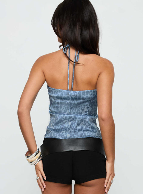 back view of model wearing Princess Polly Jaemes Top Blue Leopard Sleeveless 