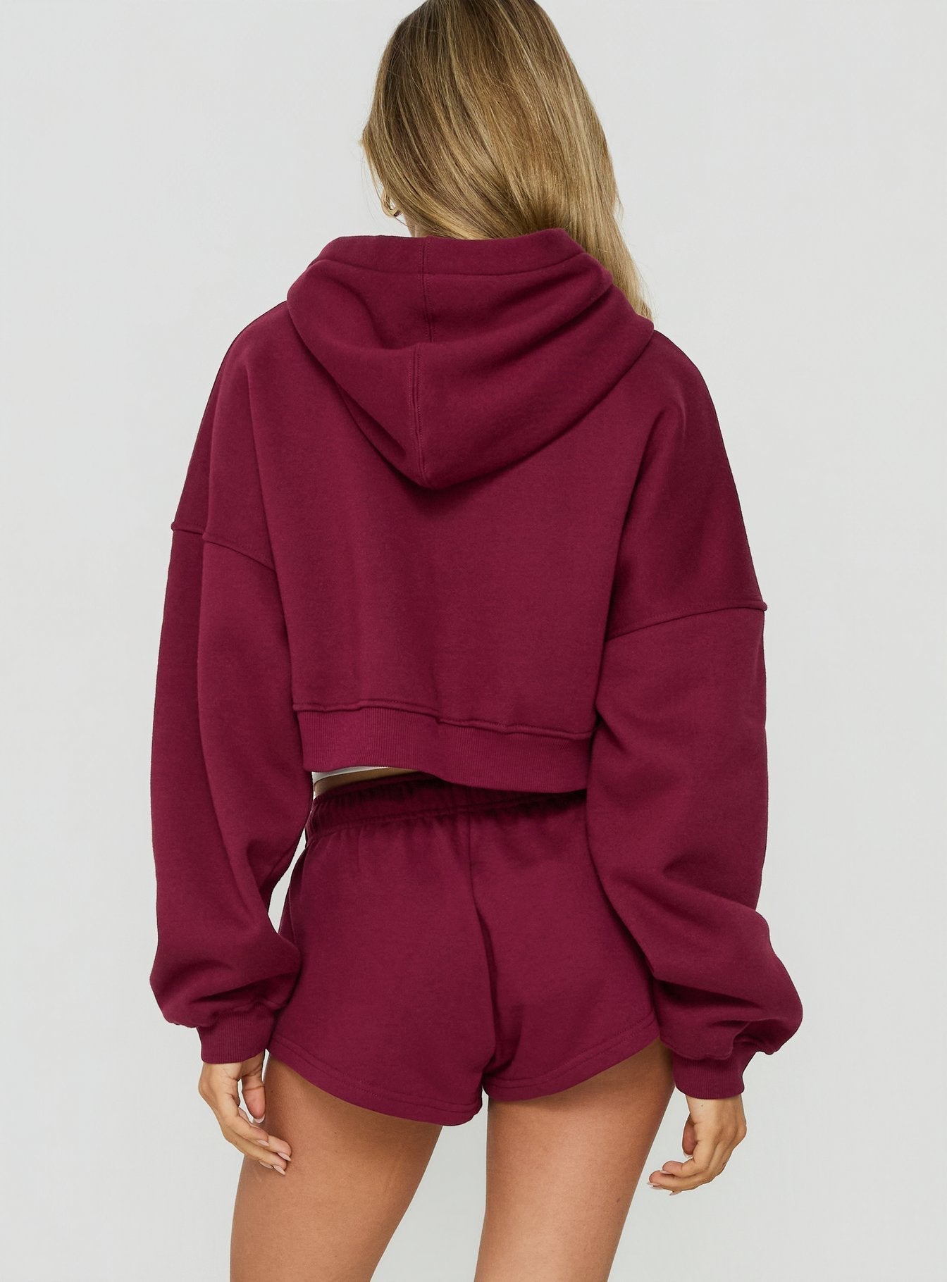 Quinncy Low Rise Sweat Shorts Cherry