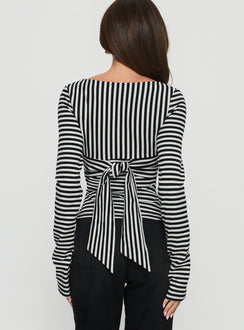 Madelon Long Sleeve Wrap Top Black / Grey Stripe