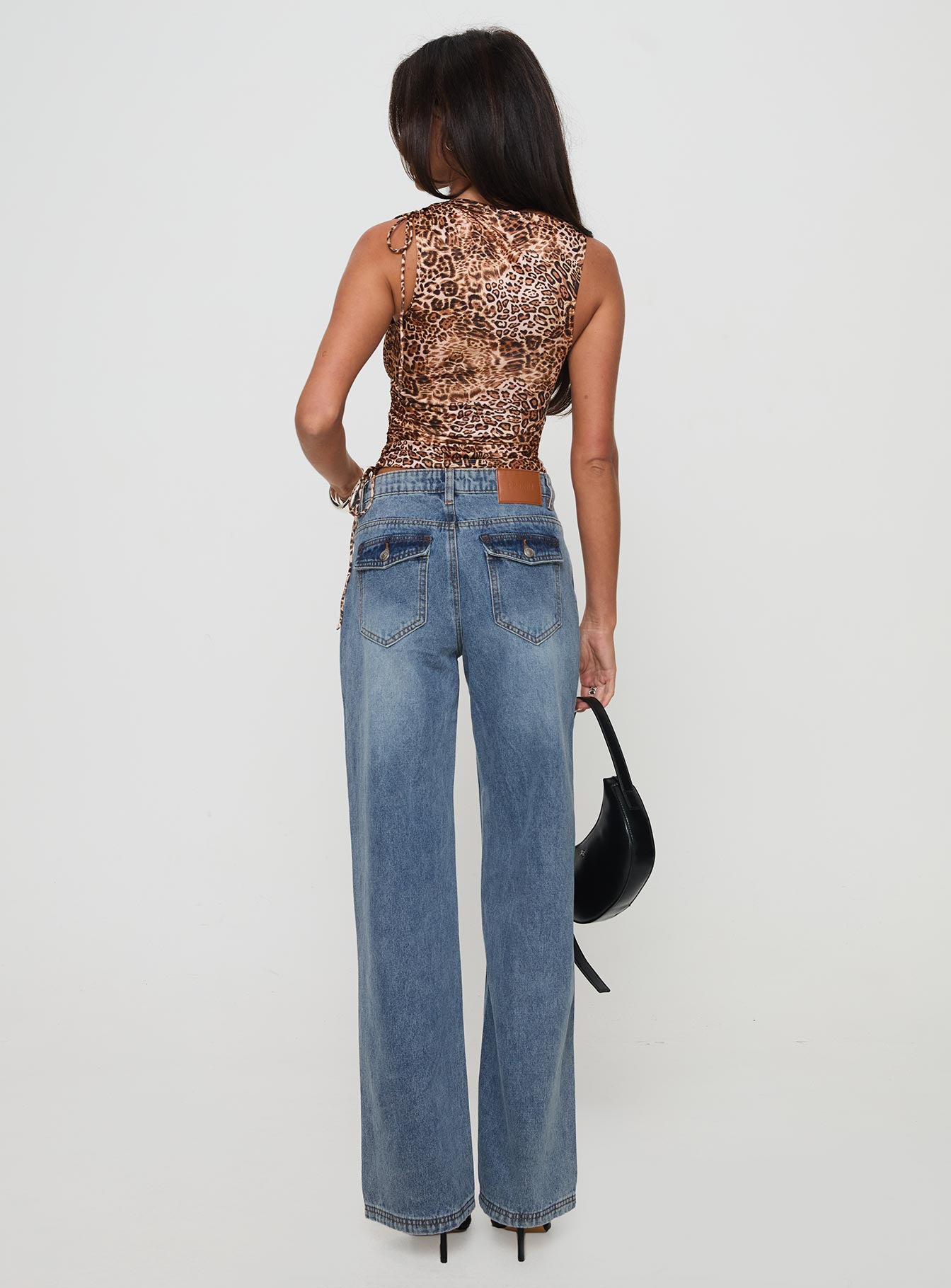 Everlong Mid Rise Straight Leg Jeans Mid Blue Wash