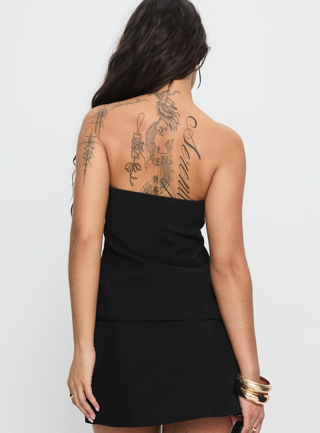 Lavish Living Strapless Top Black