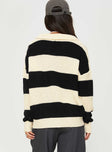 Mild Collared Sweater Cream / Black Princess Polly  long 