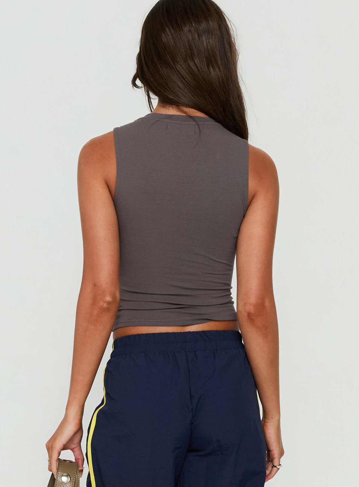 Camrynn High V Boxy Tanktop Schiefergrau