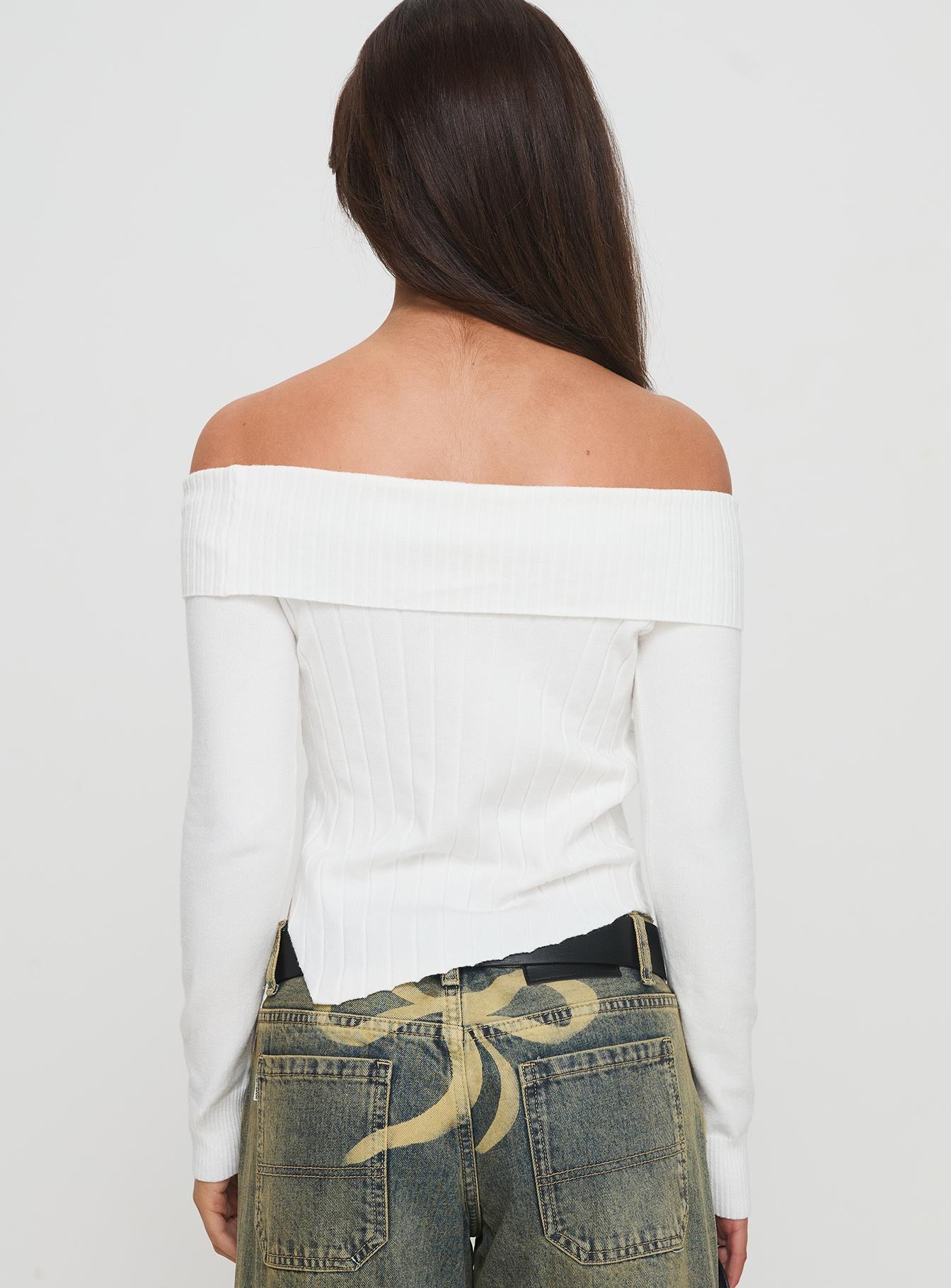 back view of model wearing Princess Polly Brisa Long Sleeve Top White Full Sleeves straight 