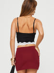 Crop top Straight neckline, adjustable straps, contrast lace trim detail Good stretch, fully lined  