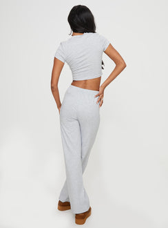 Matching set  Short sleeve crop top, mock neck Mid-rise pants, straight leg Elasticated drawstring waist