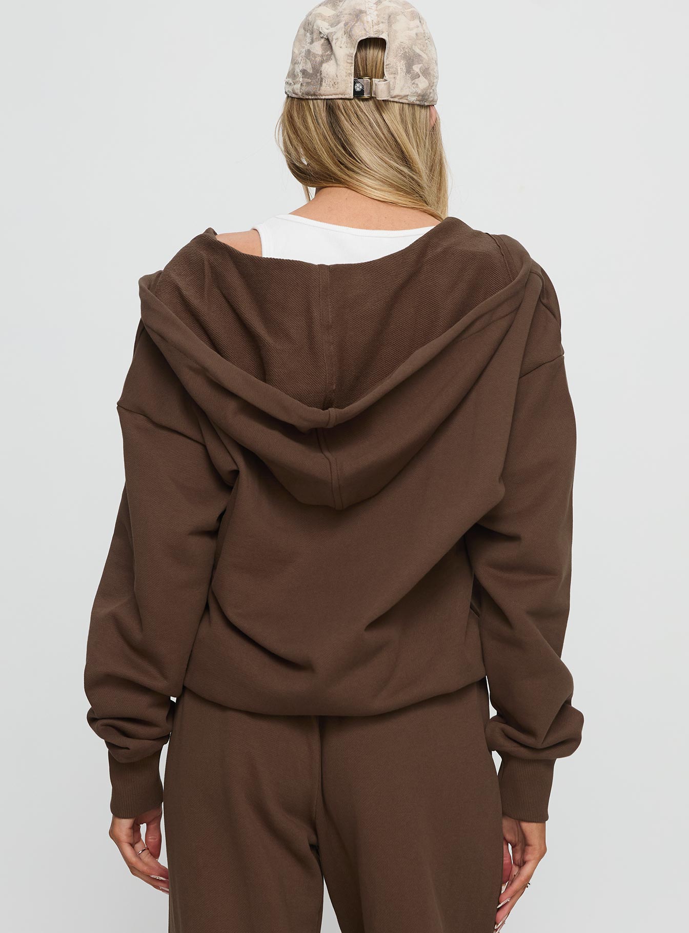 back view of model wearing Princess Polly All Day Oversized Hoodie Chocolate Longline Jumpers 