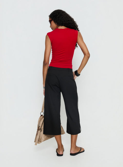 Genesis Capri Pants Noir