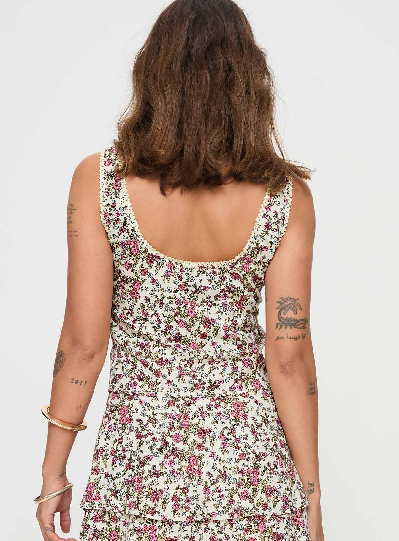 back view of model wearing Princess Polly Esau Top Multi Sleeveless Scoop Neck 