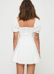 Mini dress Puff sleeve, square neckline, shirred band at back, invisible zip fastening Non-stretch material, fully lined 