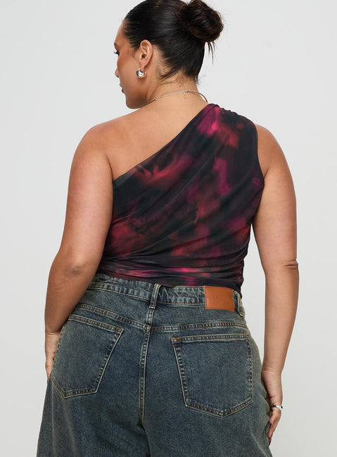 back view of model wearing Princess Polly Annem One Shoulder Top Black / Red Curve Sleeveless Asymmetric Neckline 