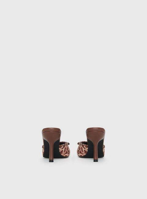 Boardroom Pointed Toe Heels Caramel Cow