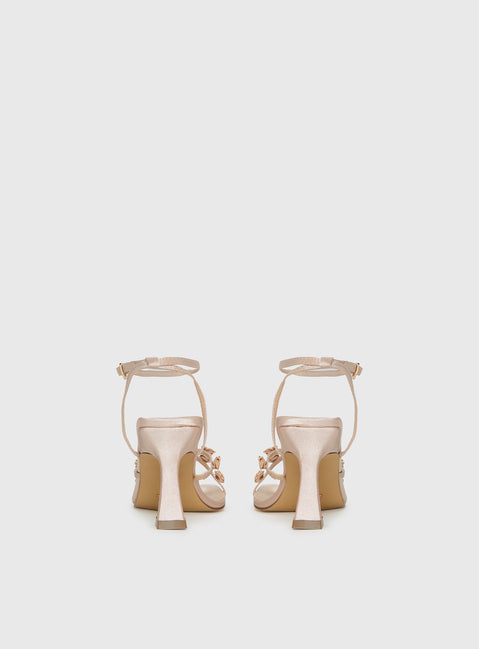 Billini Brynlee Heels Champagne Satin