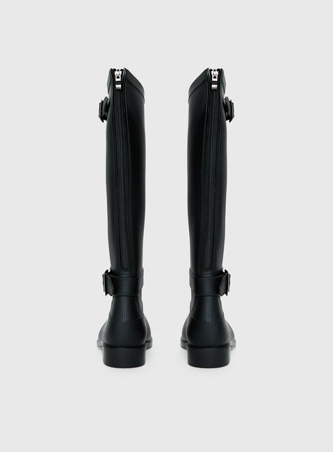 Elvera Buckle Detail Rubber Gumboots Black