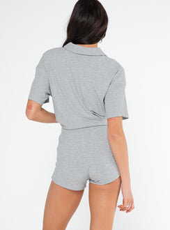 Matching set Short sleeve shirt, classic collar, drop shoulder High rise shorts, elasticated waistband Good stretch, unlin