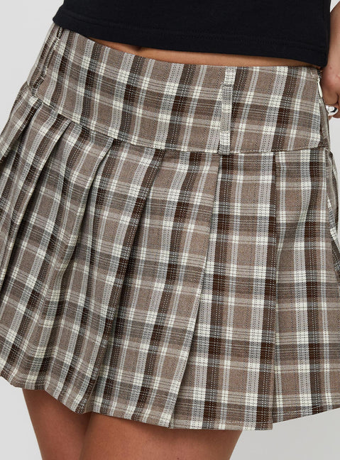 back view of model wearing Princess Polly Envision Pleat Mini Skirt Brown Multi Mini Skirts 