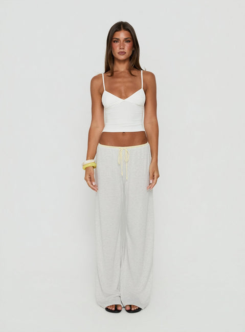 Janaye V Neck Tank White