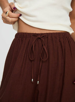 side view of model wearing Princess Polly Ogilvie Linen Blend Pants Chocolate High Waisted Pants 