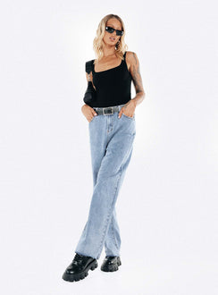 Front view of model wearing  front Princess Polly High Waisted  Kalinda Denim Jeans Tall