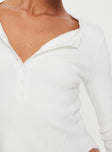 Front view of model wearing  front Princess Polly Full Sleeves V-Neck  Verica Long Sleeve Top White