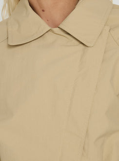 Kurzer Trenchcoat mit Bindegürtel, Ranique, Beige
