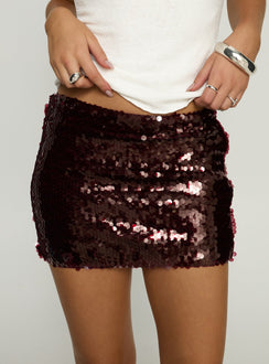   front view of model wearing Princess Polly Lanita Sequin Mini Skirt Burgundy Mini Skirts 