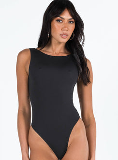 side view of model wearing Princess Polly Beresford Bodysuit Black Sleeveless Scoop Neck 