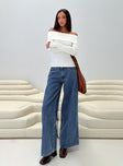 Top Off-the-shoulder style, ribbed-knit material, slim fitting, folded neckline  Good stretch, unlined