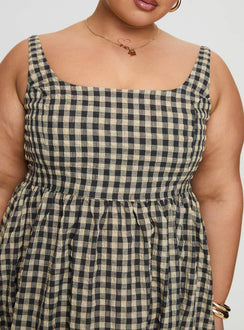 front view of model wearing Princess Polly Cartmel Check Maxi Dress Black / Cream Curve Square Neck 