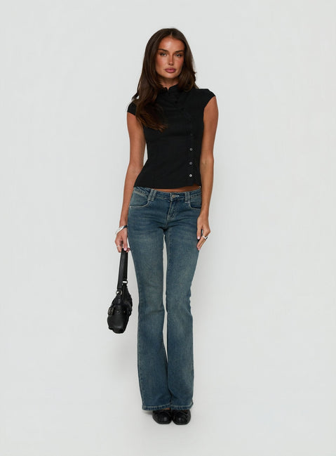 Kerstin Asymmetrisches Button-Down-Top Schwarz