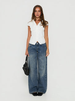 Ellanor Low Rise Straight Leg Jeans mit Vintage-Waschung und mittlere Blauton