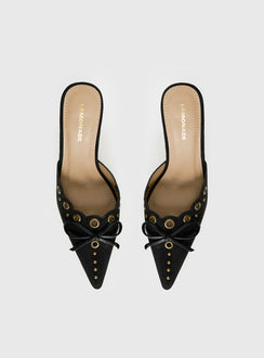 Charisma Pointed Toe Heels Black