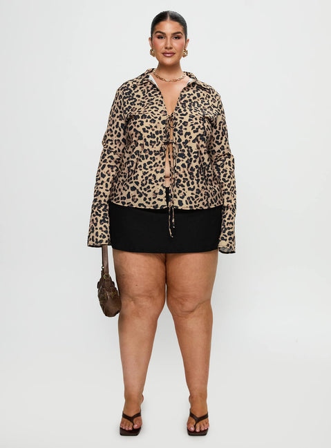 front view of model wearing Princess Polly Toriah Long Sleeve Tie Up Top Leopard Curve Full Sleeves V-Neck 
