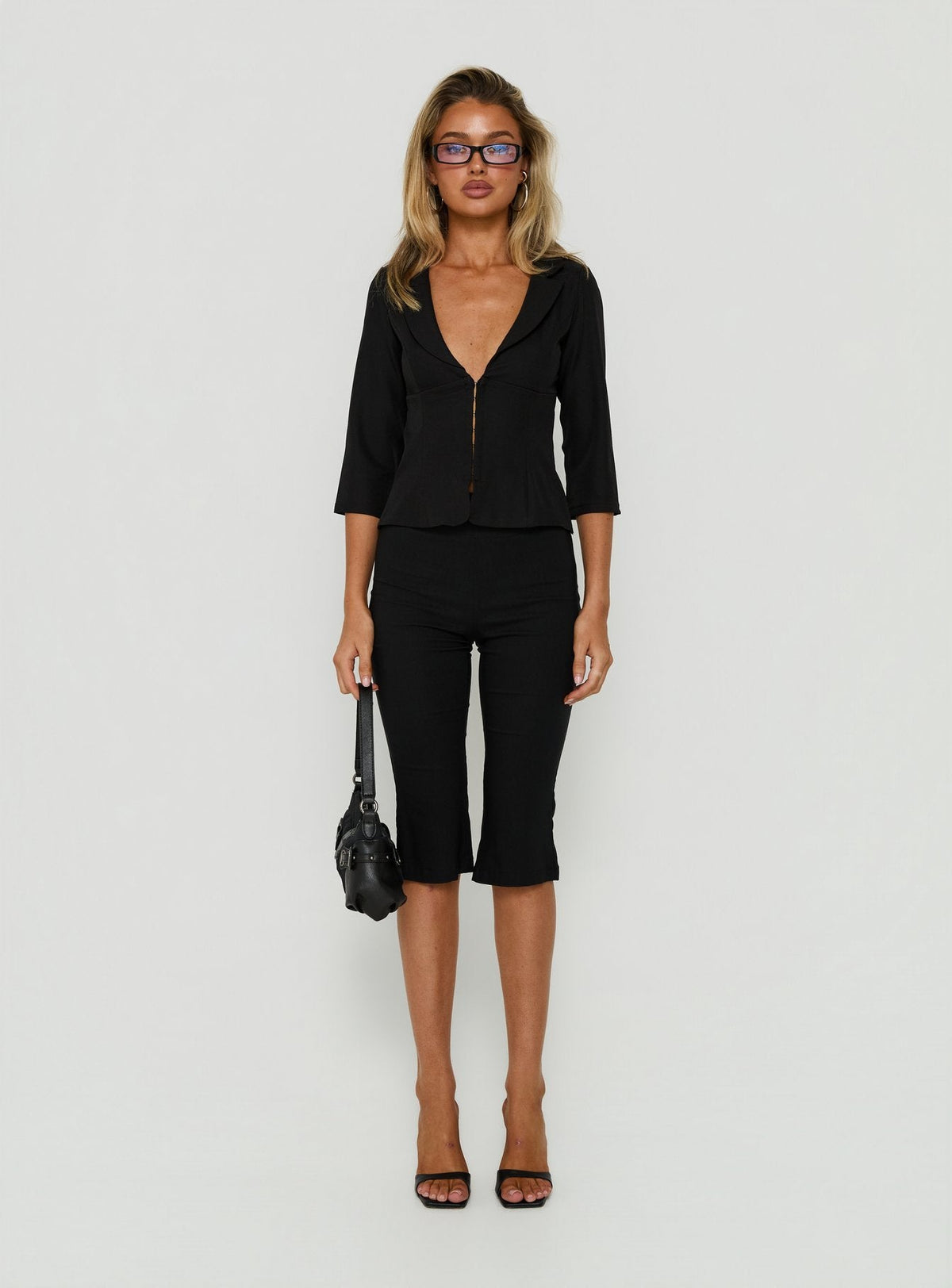 Aaira 3/4 Sleeve Cinched Waist Collared Shirt Black