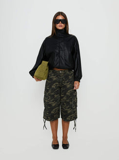 Hudsen Longline Cargo Shorts Camo