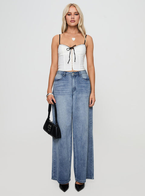 front view of model wearing Princess Polly Severas Top White Sleeveless Sweetheart 