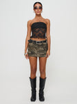 Camo print mini skirt Mid rise, belt looped waist, zip & button fastening, twin hip pockets Non-stretch material, unlined 