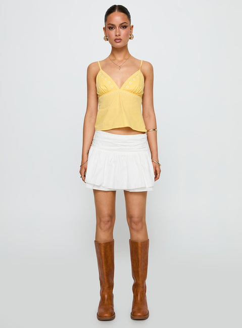 front view of model wearing Princess Polly Honey Honey Top Lemon Sleeveless Plunger 