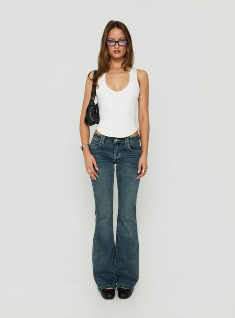 Daily Define Scoop Tank White