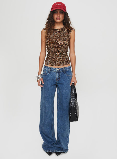 front view of model wearing Princess Polly Lure Top Leopard Sleeveless Crew Neck 