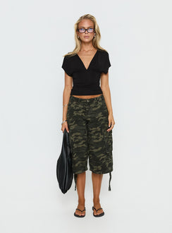 Hudsen Longline Cargo Shorts Camo