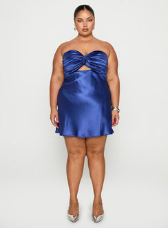 side view of model wearing Princess Polly Shellie Mini Dress Blue Curve Sweetheart Neckline 